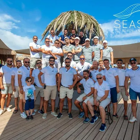 ホテル Square (adults Only) 4*