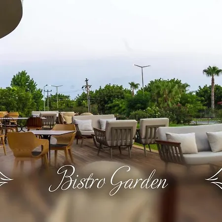 Square (adults Only) Hotel