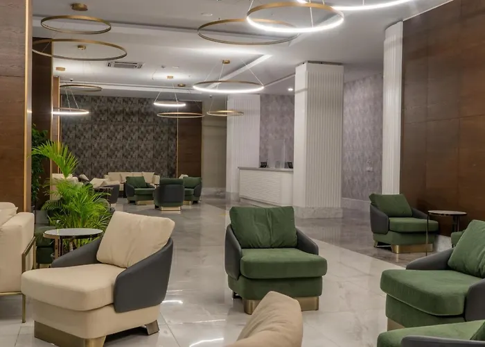 Square (adults Only)