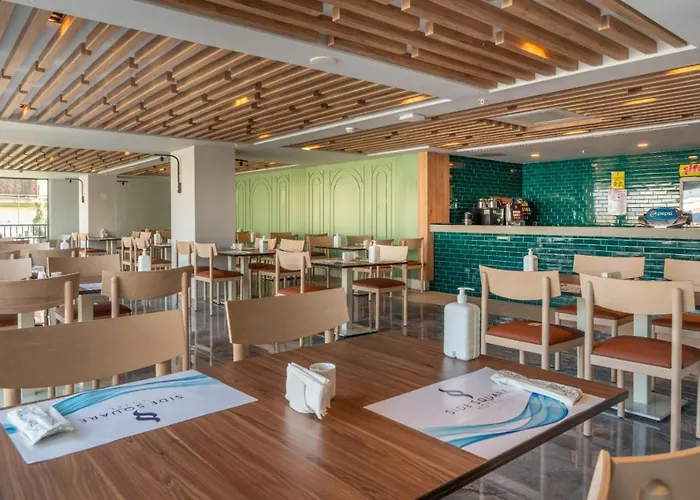 Szálloda Square (adults Only) 4*