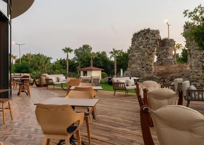 Square (adults Only) 4* Сиде