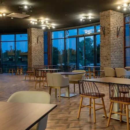 Ξενοδοχείο Square (adults Only) 4*