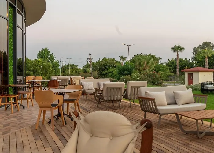 Hotel Square (adults Only) Sidé