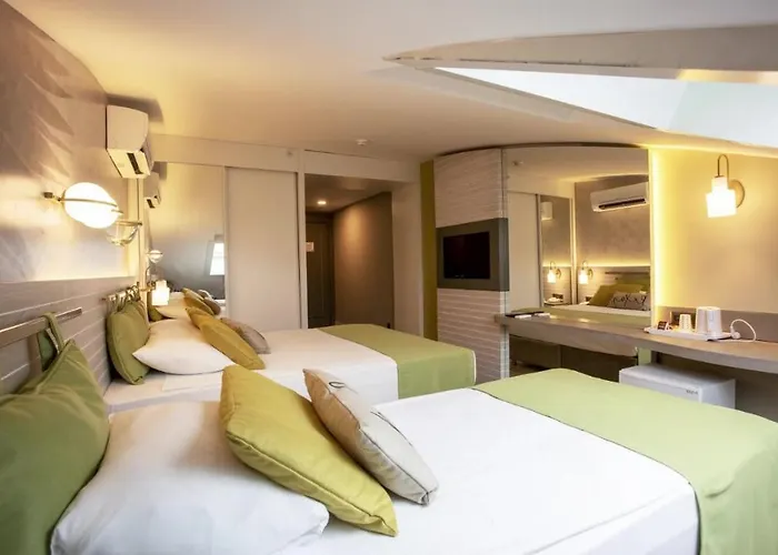 Square (adults Only) Hotel